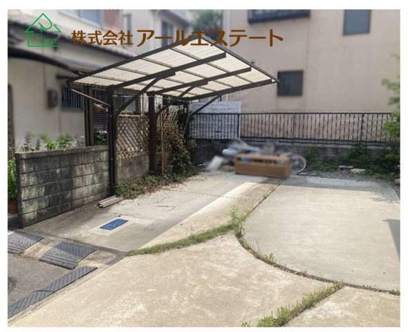 加古川市平岡町新在家　JR「東加古川駅」徒歩13分の駐車場