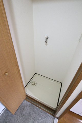 【設備】 | パーシモンフィールド | 室内洗濯機置場