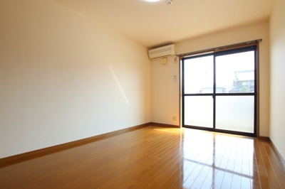 【寝室】 | パーシモンフィールド