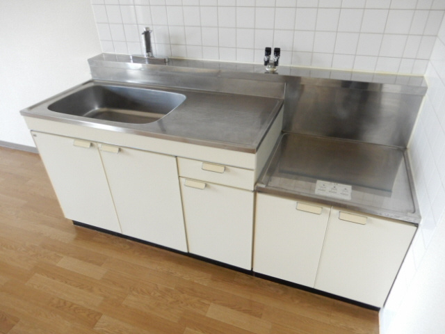 グリーンエイトⅣのキッチン