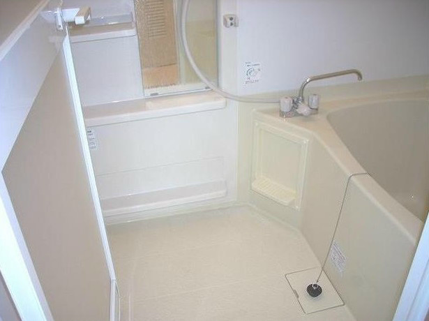 ハイツカメリアの浴室