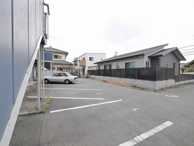 サン・ドミールの駐車場