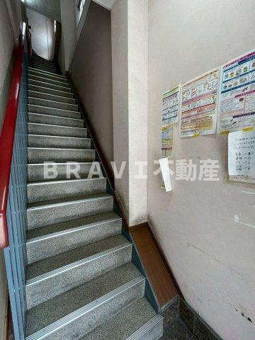 ロイヤル清水谷　BRAVI不動産のロビー|【ロイヤル清水谷】ロビーです