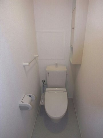 ネオ壱番館のトイレ