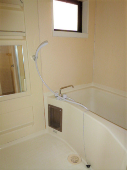 コーポ築揚の浴室