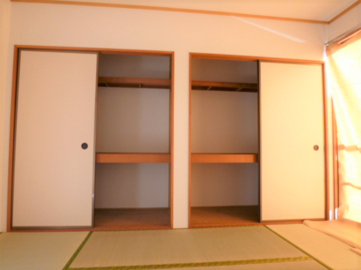 コーポ築揚の和室