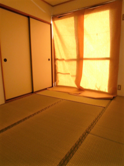 コーポ築揚の和室