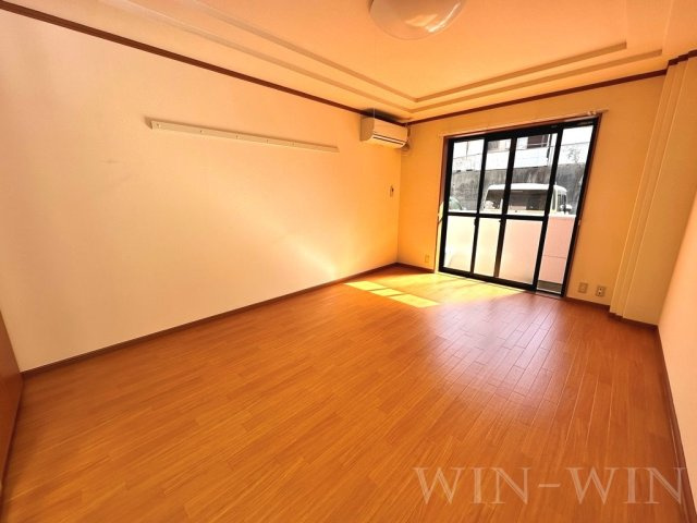 グランシャリオ一色の居間・リビング