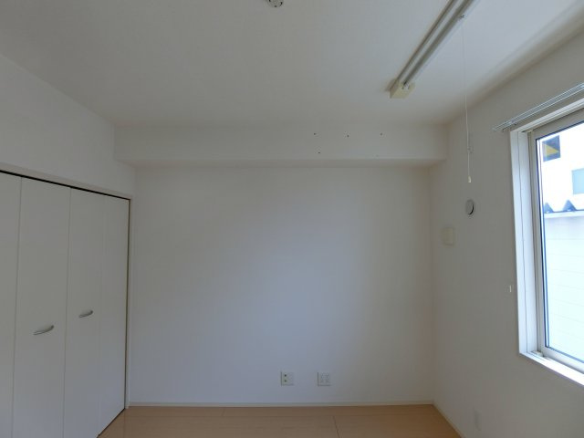 サンローザの洋室