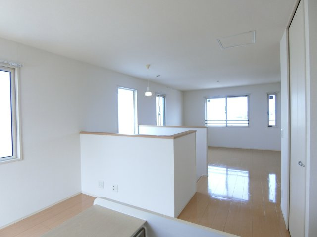 サンローザの居間・リビング