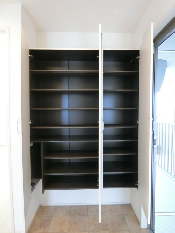 サンローザの収納