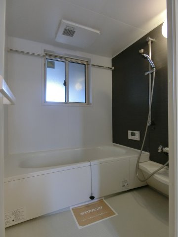 サンローザの浴室