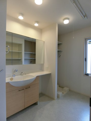 サンローザの洗面所