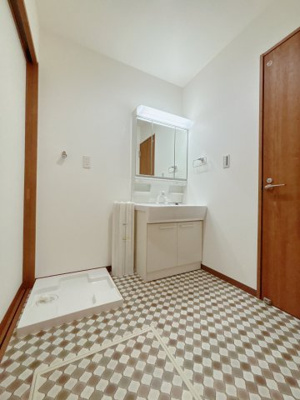 【洗面所】 | リュッケ御立中