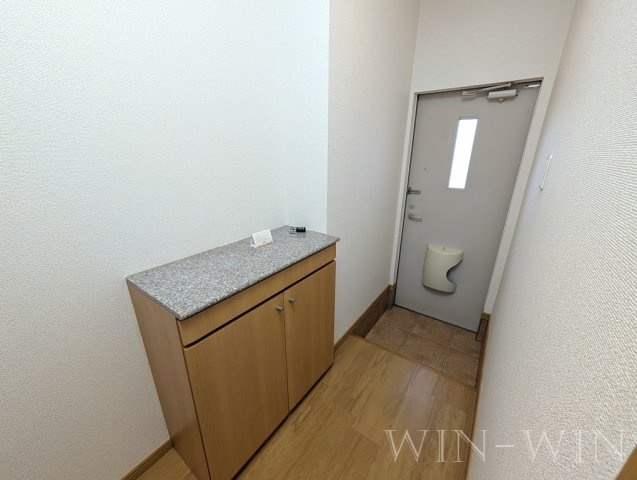アレーナの玄関