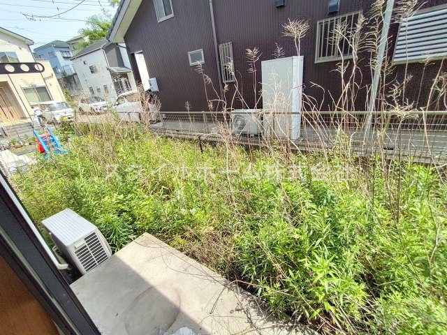 スクエアヴィレッジFの庭