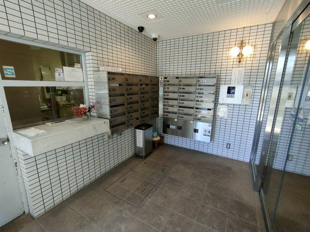 葛飾区西新小岩４丁目の賃貸マンションのロビー