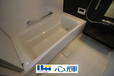 【浴室】 | プランタウン小野田駅前（14号地） | ミストサウナ付の浴室です！疲れを癒す場所にふさわしい快適で清潔な空間で、心も体もオフになるリラックスタイムをお楽しみ下さい。