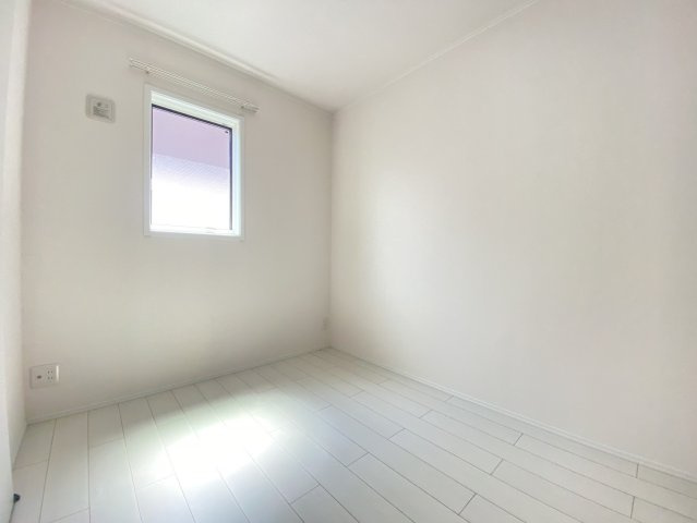 【新築】Eight(エイト)の洋室