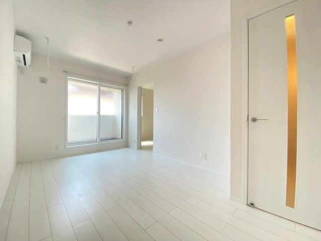 【新築】Eight(エイト)の居間・リビング