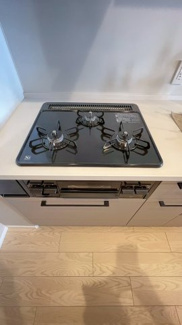 【キッチン】 | デ・リード宝塚リバービュー | ガスコンロ