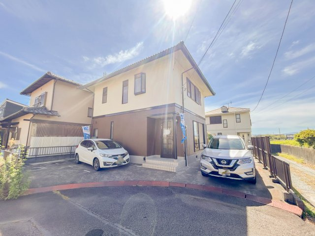 【外観】 | 裾野市二ツ屋 中古住宅 XH05666 | 裾野市二ツ屋　外観　リフォーム後