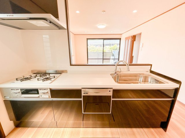 【キッチン】 | 裾野市二ツ屋 中古住宅 XH05666 | 裾野市二ツ屋　キッチン　リフォーム後