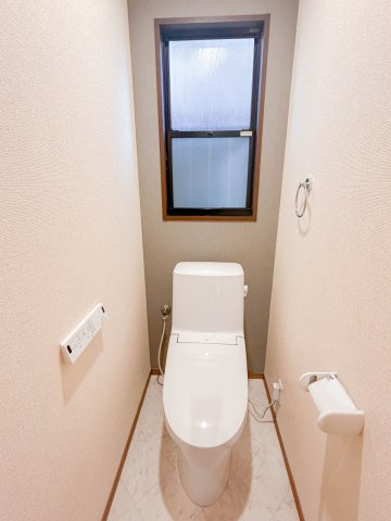 【トイレ】 | 裾野市二ツ屋 中古住宅 XH05666 | 裾野市二ツ屋　トイレ　リフォーム後