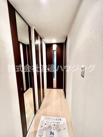 グランシス江坂の居間・リビング