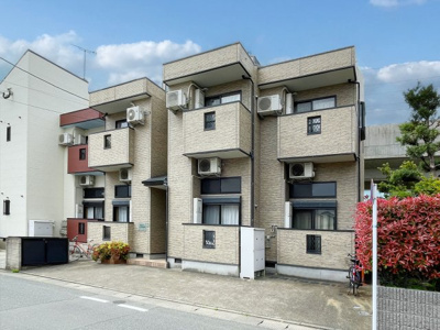 【外観】 | ピュア香椎弐番館 | スタイリッシュな外観です。