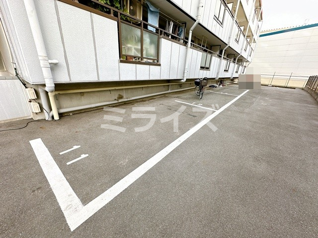 【駐車場】 | セフィティーフジ