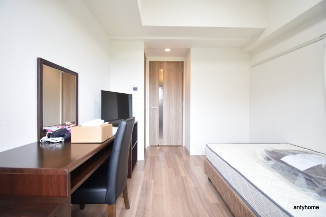 プレサンス新大阪ザ・シティ　仲介手数料無料の寝室