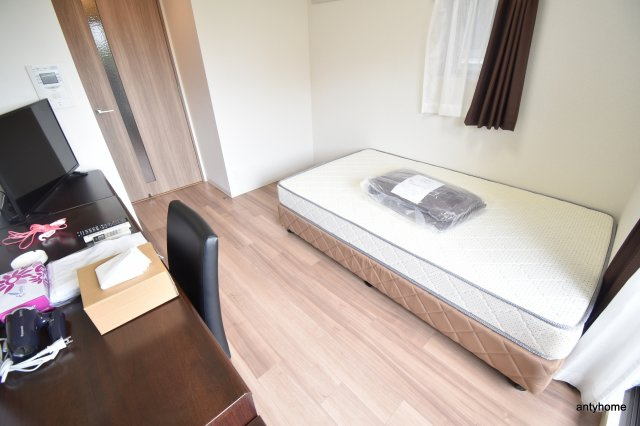 プレサンス新大阪ザ・シティ　仲介手数料無料の寝室