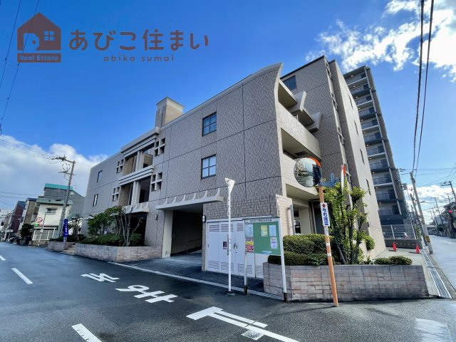 サンティールの外観