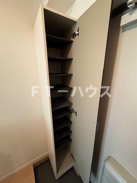 ベラピューマ実籾の居間・リビング