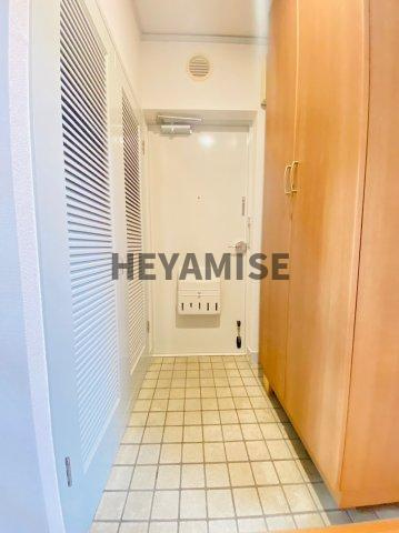 ヴィラ富士見の森の玄関|※反転間取りのお部屋の画像です※