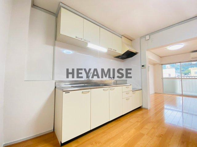 ヴィラ富士見の森のキッチン|※反転間取りのお部屋の画像です※