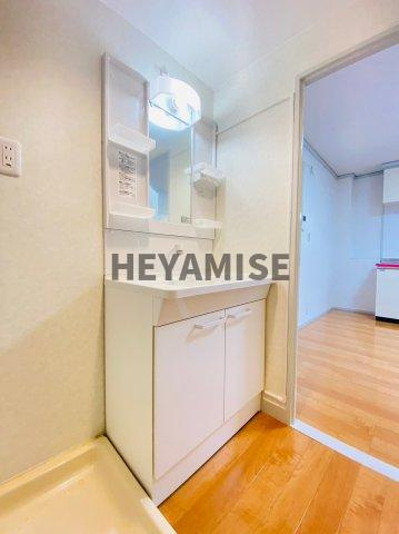 ヴィラ富士見の森の洗面所|※反転間取りのお部屋の画像です※