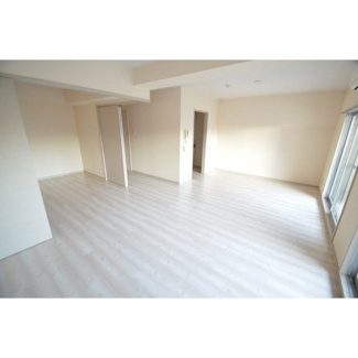 【居間・リビング】 | 三向ハイツ元今泉