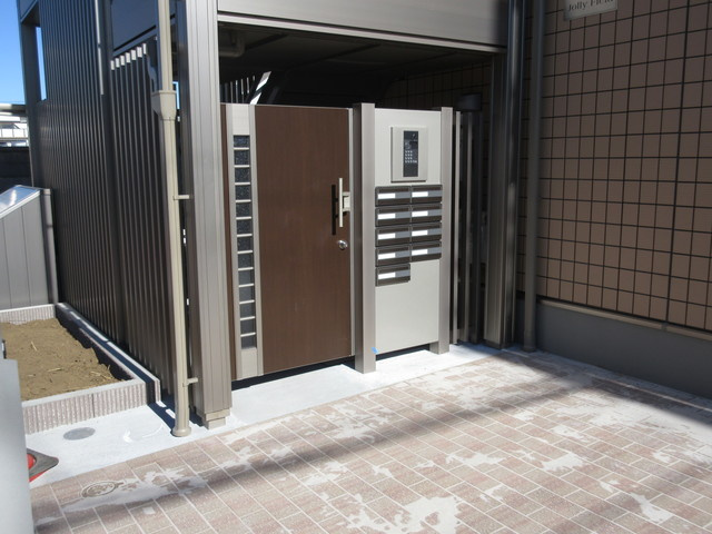 Ｊｏｌｌｙ　Ｆｉｅｌｄのエントランス|★オートロック★