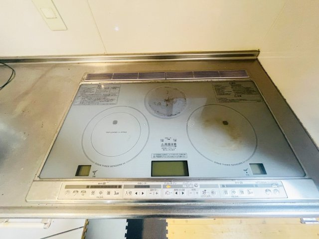 梅津林口町のキッチン