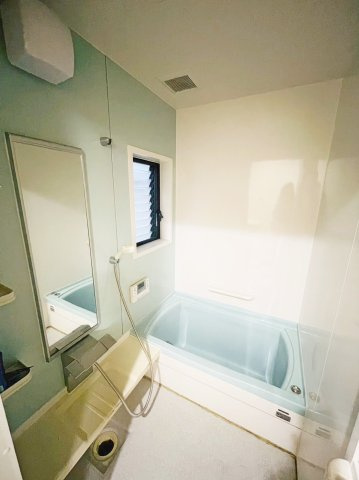 梅津林口町の浴室