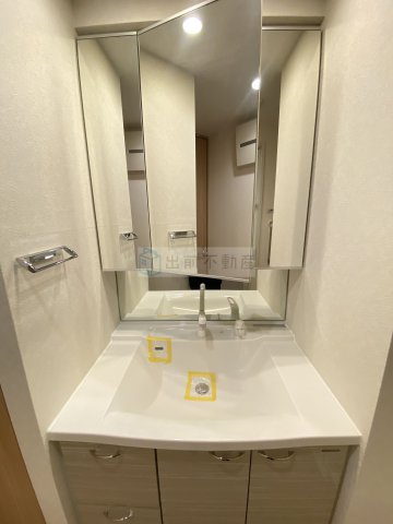 北区王子本町２丁目の賃貸マンションの洗面所