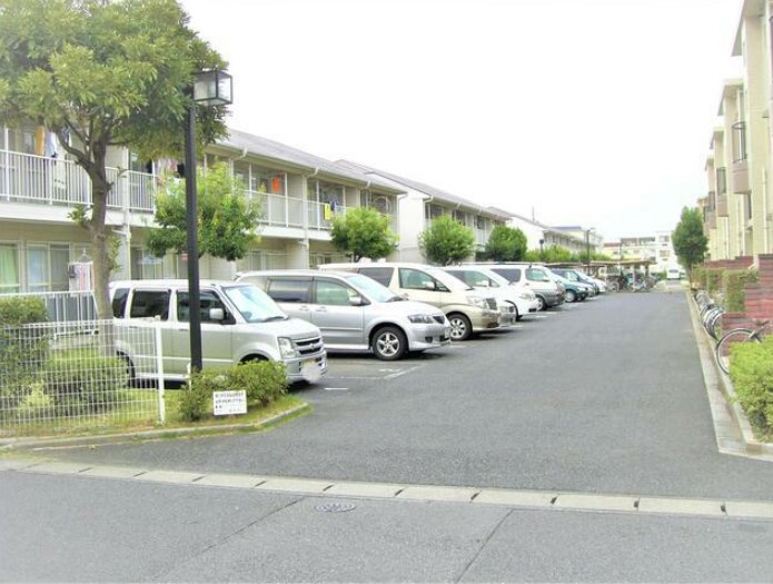 サンシティヒコタA－３の駐車場