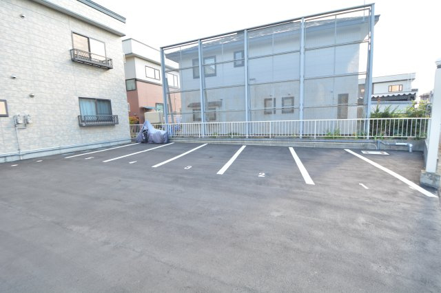 【駐車場】 | パレスちとせ | 駐車場完備消雪設備です