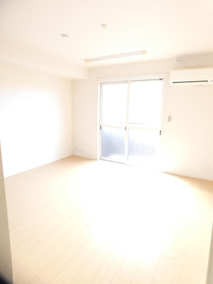 【居間・リビング】 | パティーナ | こちらのリビングで趣味の時間をお楽しみください