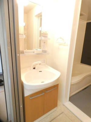 【洗面所】 | パティーナ | 忙しい朝には欠かせない洗面所です