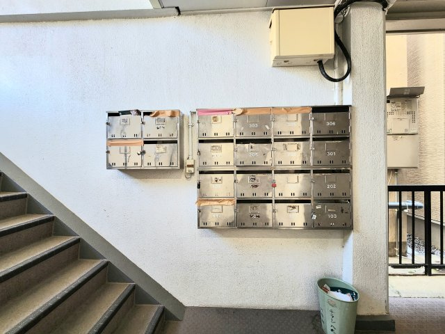 マンション千代田のエントランス