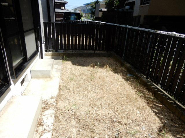 ハイツデアイのバルコニー