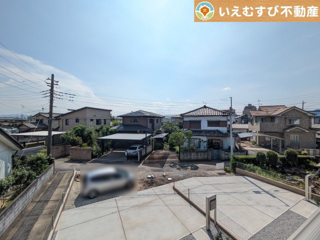 BLOOMING GARDEN　本庄市東台1丁目の展望|高い建物が無く開放感のある展望
バルコニーからの展望も開けていて閑静な住宅地が望めます。日当りも良いですね♪